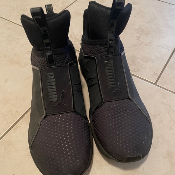 Women’s running shoes - Picture 2 of 2